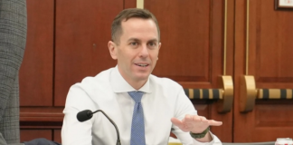 Menendez raises $504k in Q1, has $1M cash on hand for re-election, campaign says