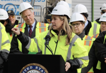 Electeds and laborers denounce Trump for Gateway project work stoppage, layoffs